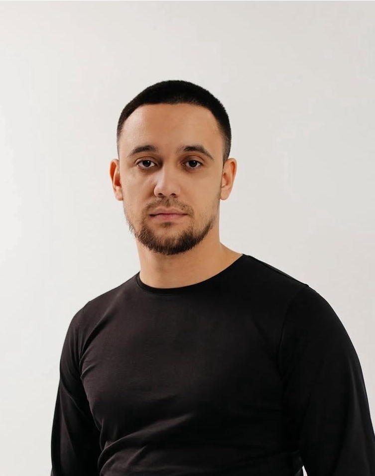 Айдар Каримов